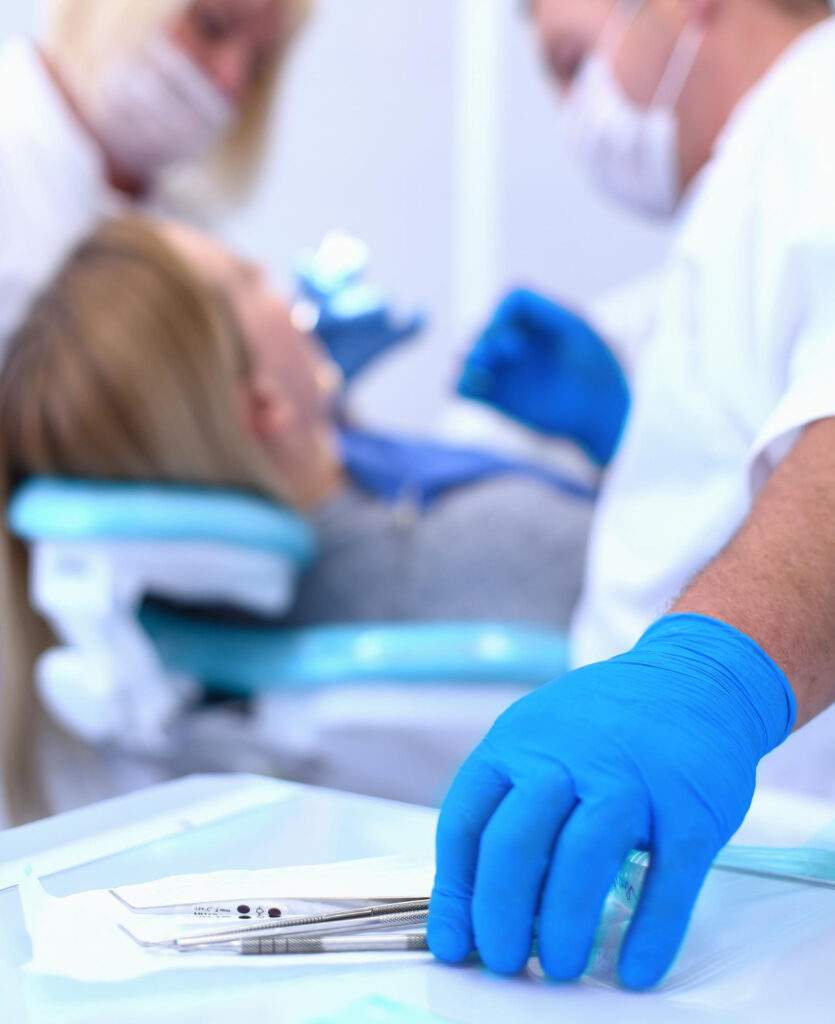 Urgencias dentales sin cita previa en Villaverde